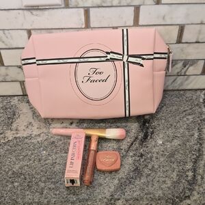 Too Faced Makeup Bag With Lip Injection Full Size Gloss, Brush, And Mini Blush